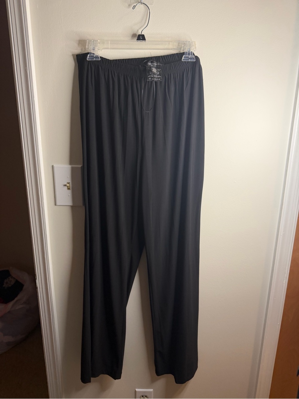 R&M Richards Men's Black Elastic-Waist Lounge Pants